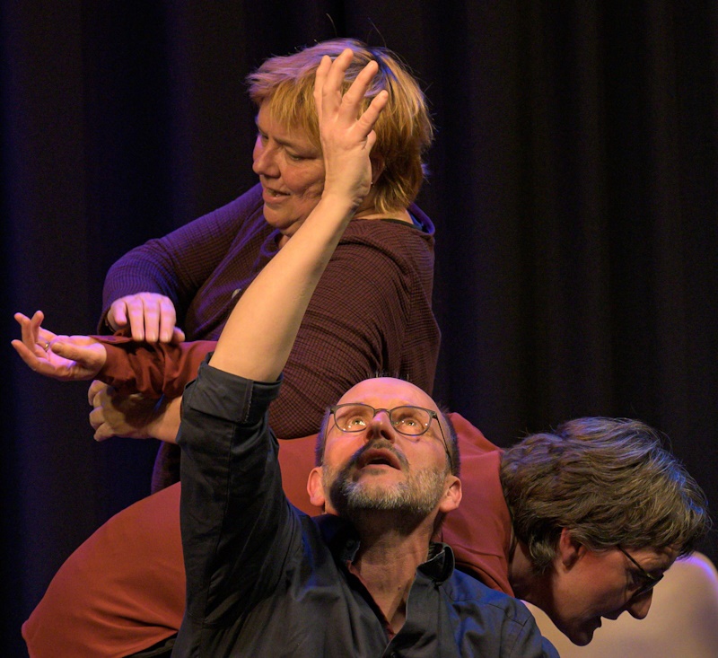 Fakten und Fiktion – Impro trifft Wissenschaft