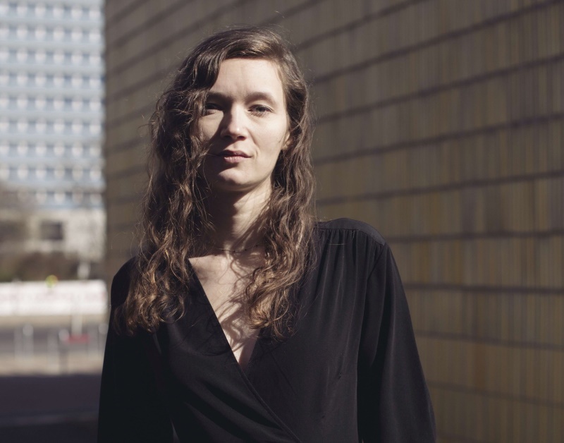 Anna Mayr – Geld spielt keine Rolle