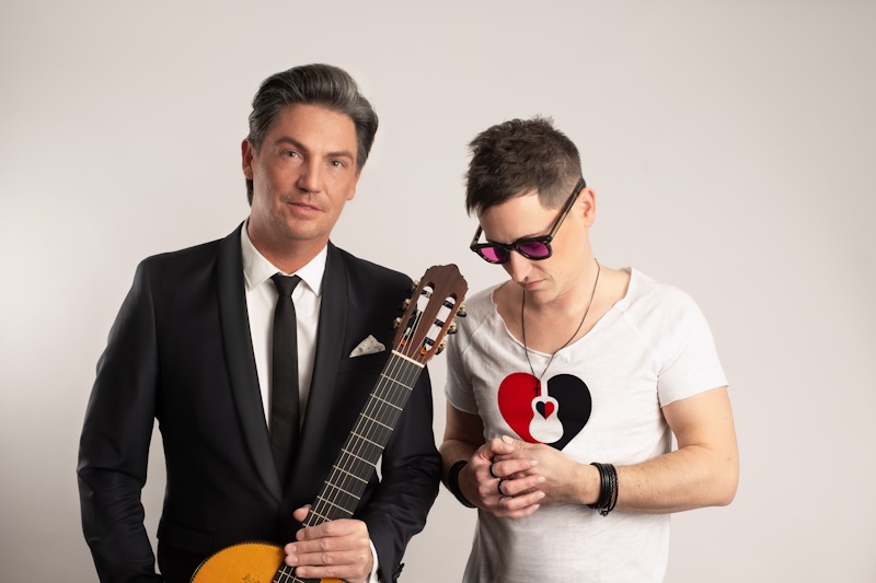 Café del Mundo – GuitaRevolution Symphonic feat. Neue Philharmonie Frankfurt