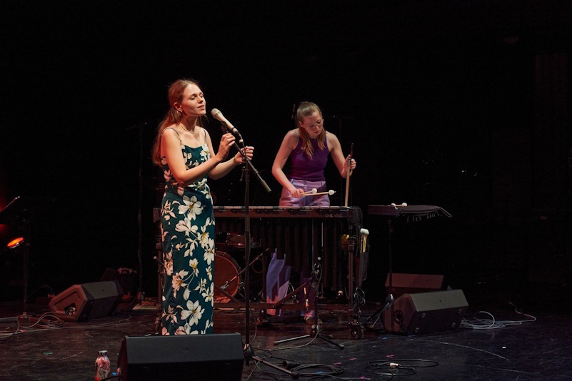 50 Jahre MIB: Carlotta Ribbe & Anna-Karina Barthel und Jazz Smells feat. John Schröder – Back to the roots