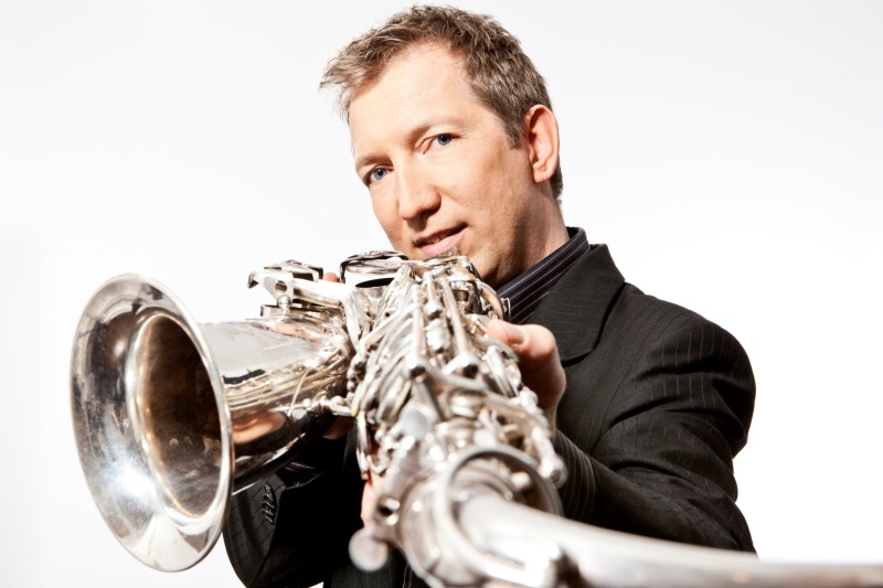 Metropol Jazz Lounge in Henry’s Bar