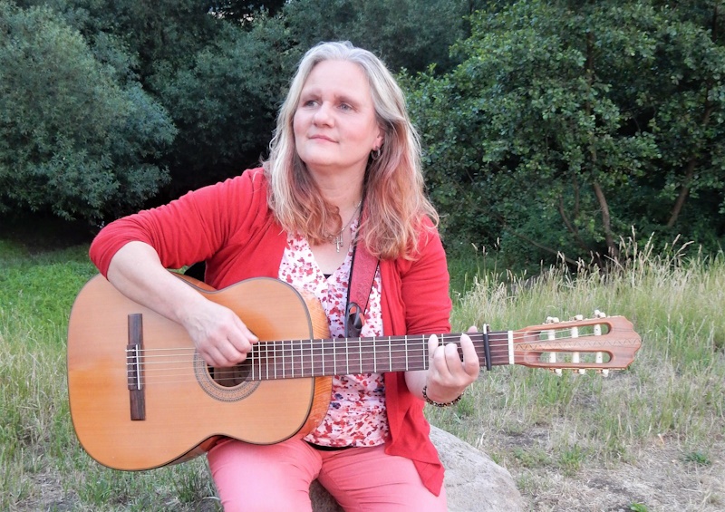 Friedensklänge im Friedenstunnel: Melanie Wilde