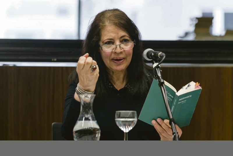 Najet Adouani – Cold War, Hot Autumn